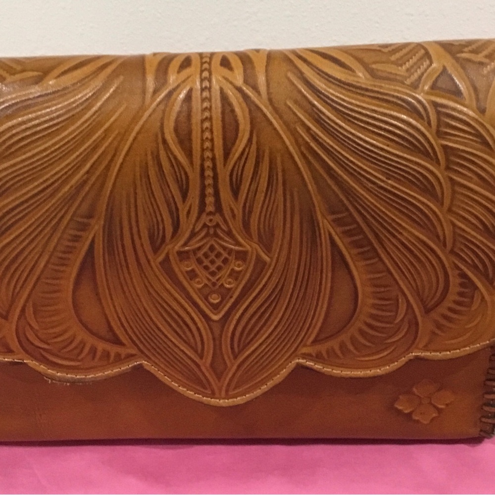 Elegant Brown Leather Purse